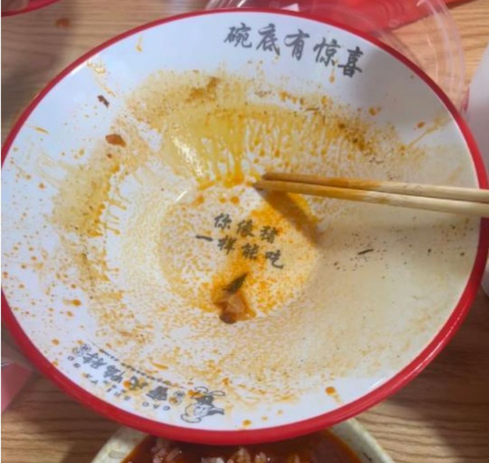 近三月500条投诉七成涉食安，曹氏鸭脖轻资产加盟模式再“炸雷”