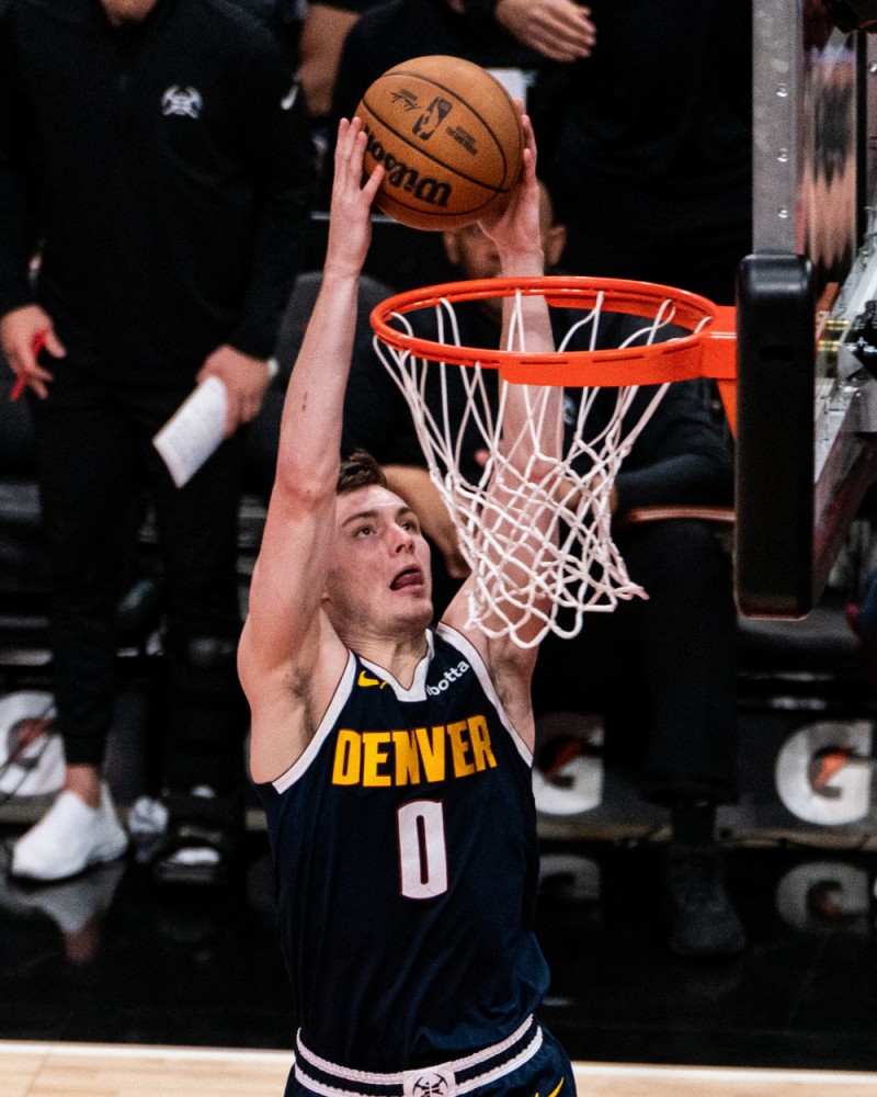 篮球——NBA常规赛：掘金胜火箭