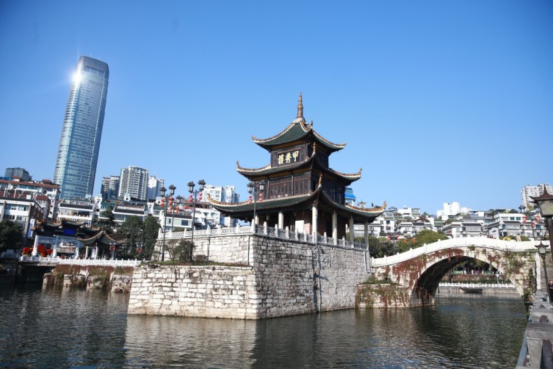 展现国企新担当！贵阳贵安管理国有企业扎实开展学习教育